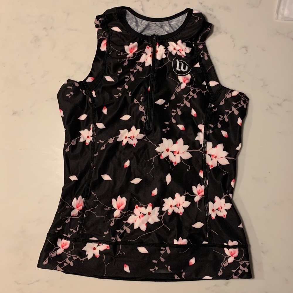 Watte Ink Tri Top Hanna Collection